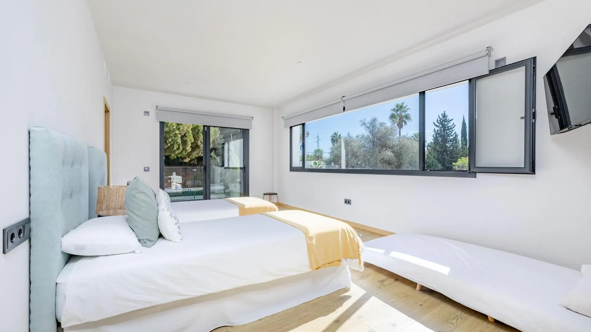 Villa Alegria By Kura Homes Marbella