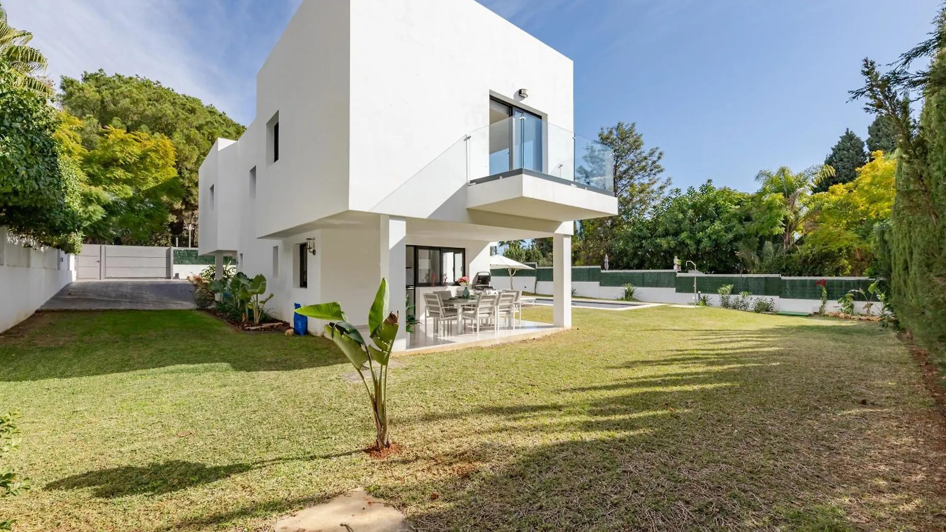 Villa Alegria By Kura Homes Marbella